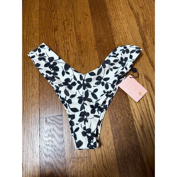NWT Skatie Mandi Bottom in Greenwich Size Medium - Picture 1 of 7